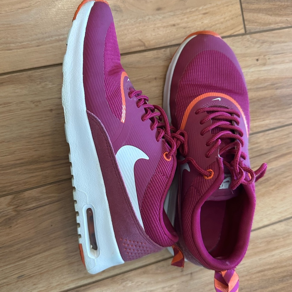 Nike Airmax Thea Women's Athletic Shoe’s